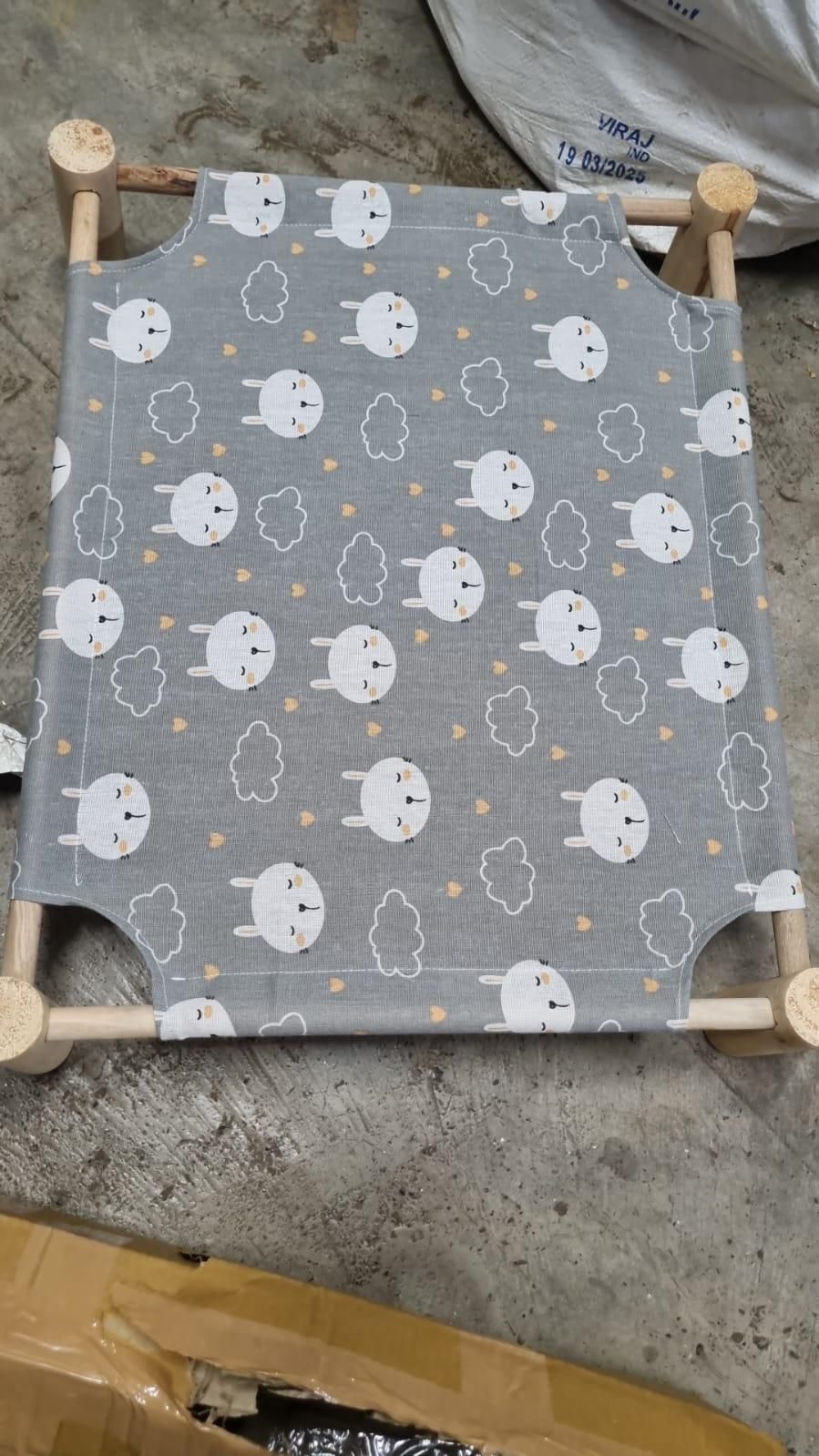 Portable Pet Hammock Bed ( Sleep Comfortable)